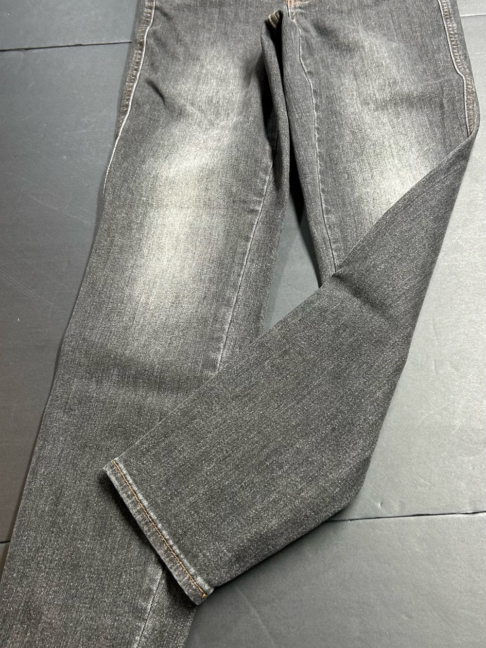 Judy Blue Women's Meadow Breeze Tummy Control Top Mid Rise Skinny Jeans